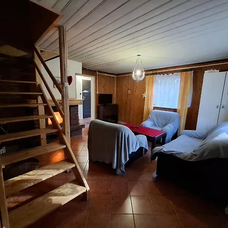 Dom wakacyjny Leśna *